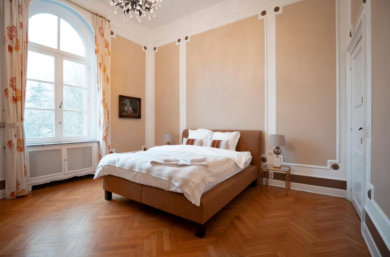 B&B Chateau De Ramegnies-Chin Tournai Eksteriør bilde
